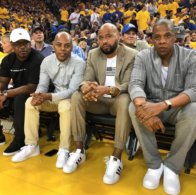 本次联动的 本次联动的